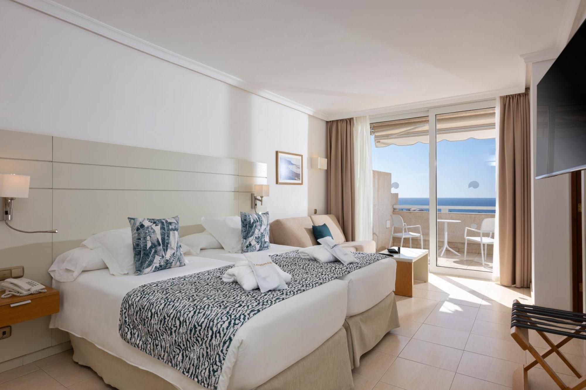 Landmar Playa La Arena 4*