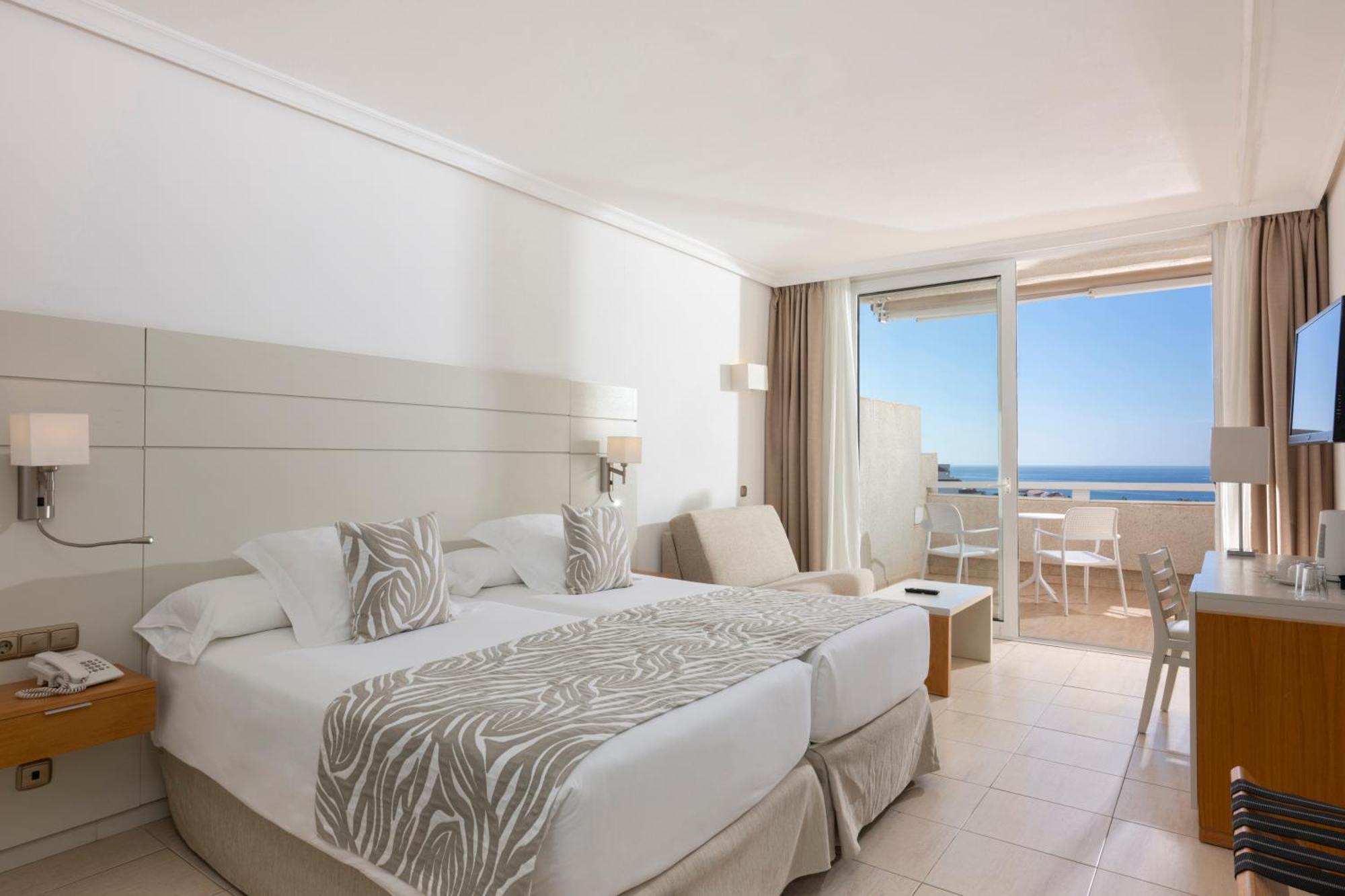 Landmar Playa La Arena Hotel 4*